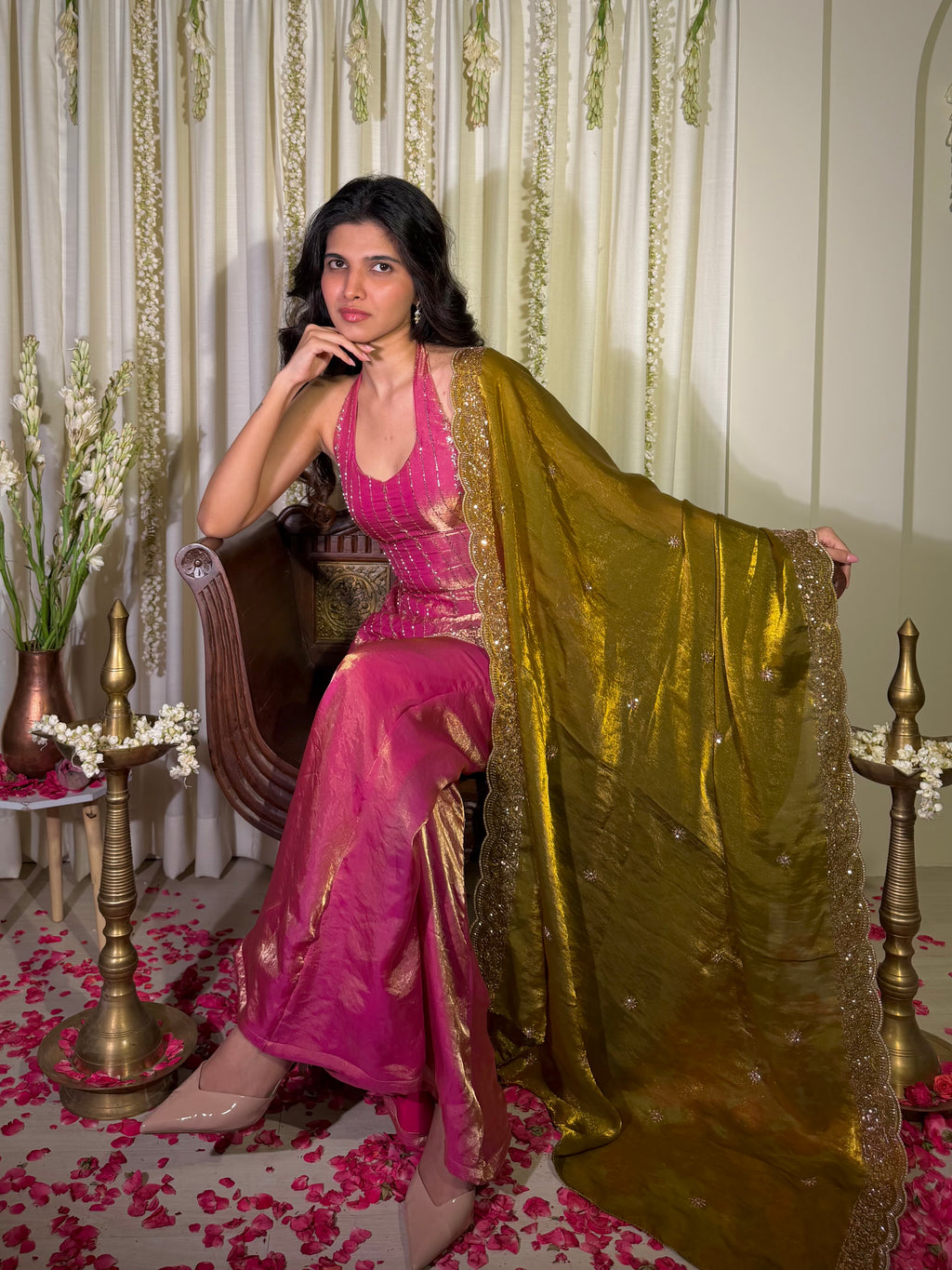 The Gulabo Set