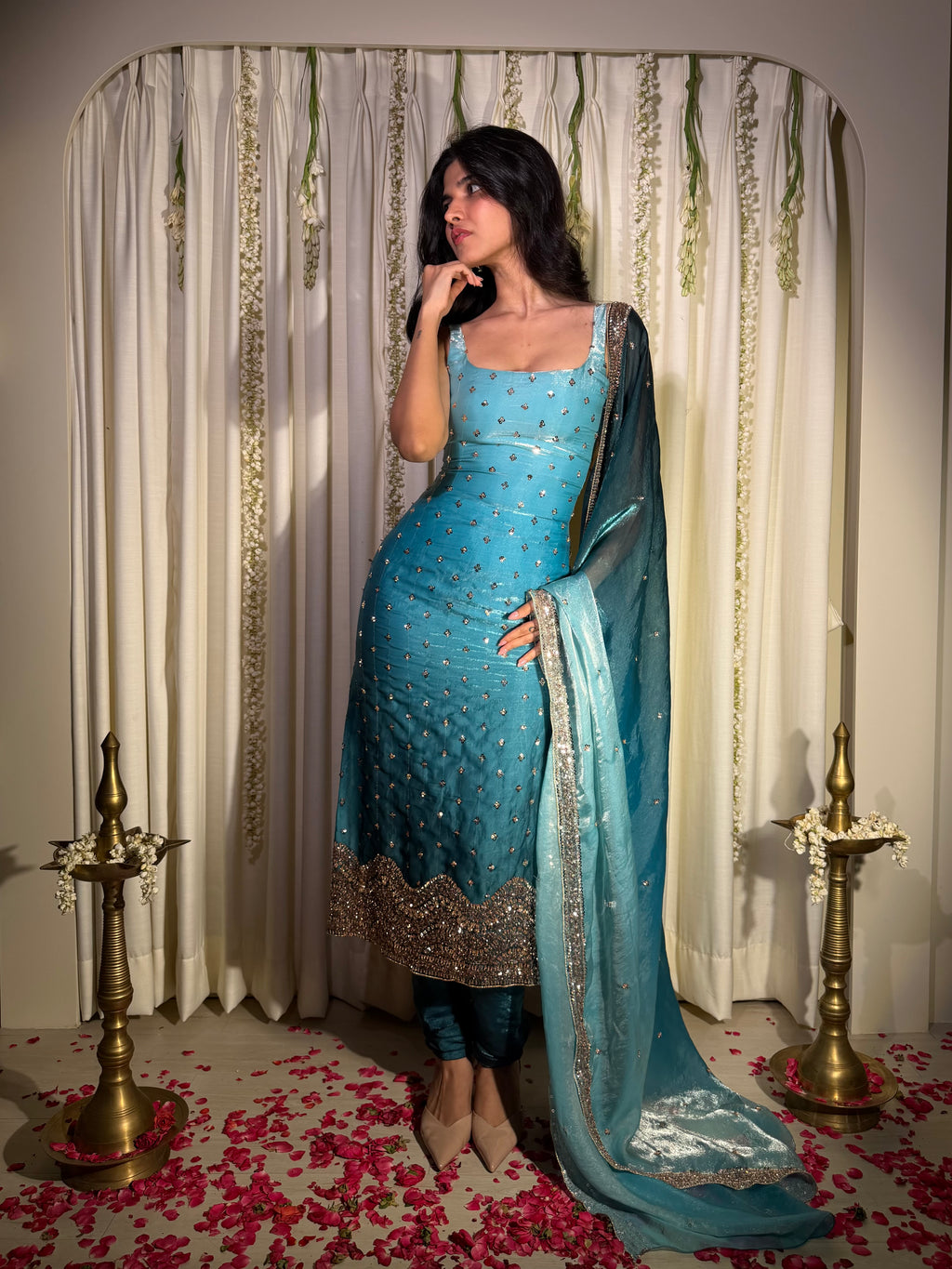 The Inayat Set