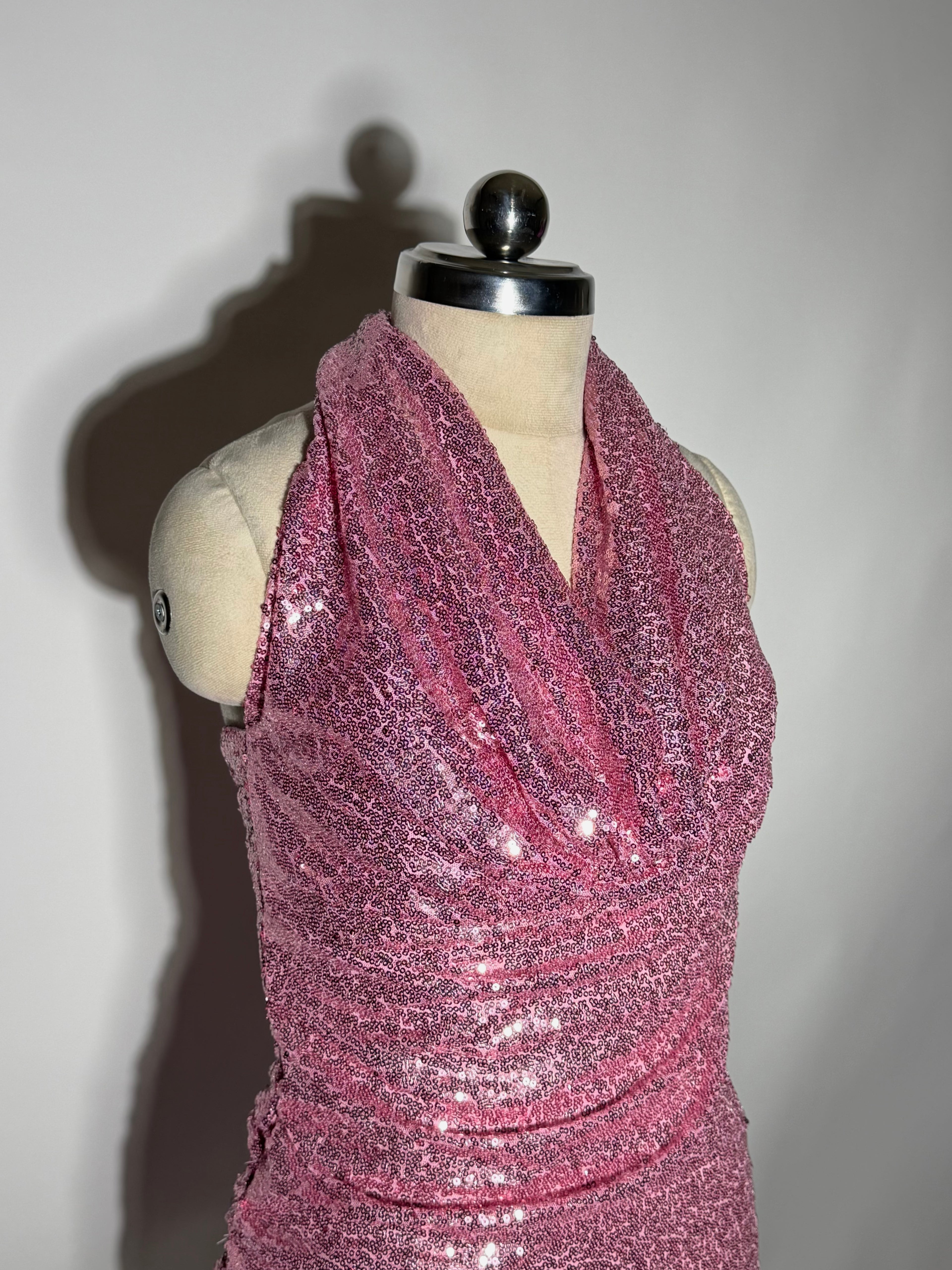 The IT Girl Dress - in Blush Pink